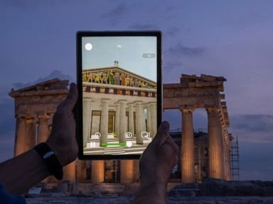 An app shows how ancient Greek sites looked thousands of years ago. It’s a glimpse of future tech