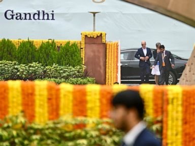 G20 leaders pay their respects at Gandhi memorial on the final day of the summit in India