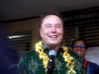 Elon Musk arrives in Indonesia’s Bali to launch Starlink satellite internet service