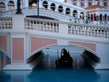 Las Vegas hospitality workers at Venetian reach tentative deal on first-ever union contract